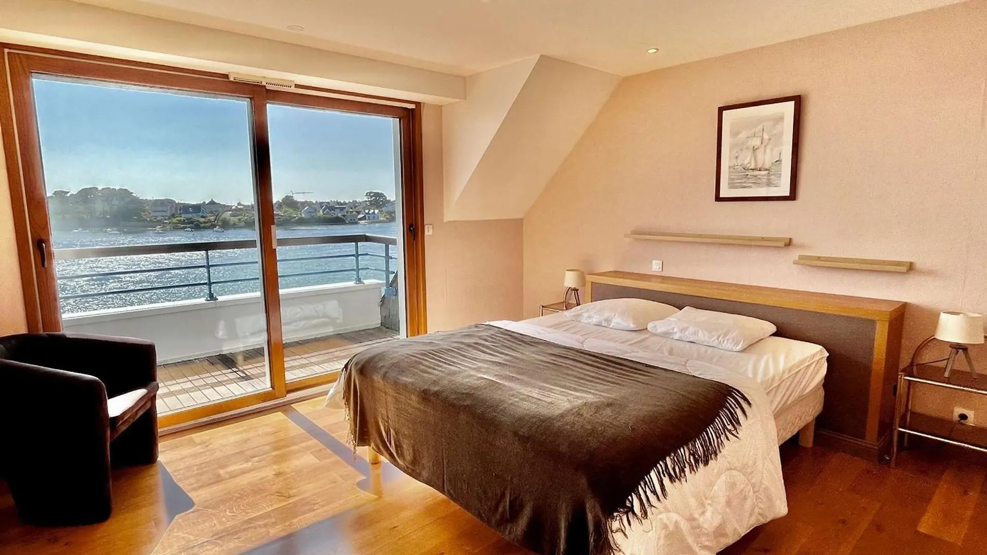 Appartement Etel - Duplex 4 Pieces Moderne, Wifi, Parking, Vue Sur La Ria, Proche Plage Et Centre Nautique - Fr-1-479-179
